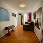 Hotel Dona