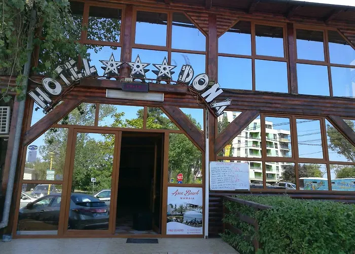 Hotel Dona